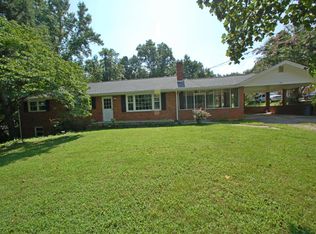 501 Litchell Rd, Salem, VA 24153