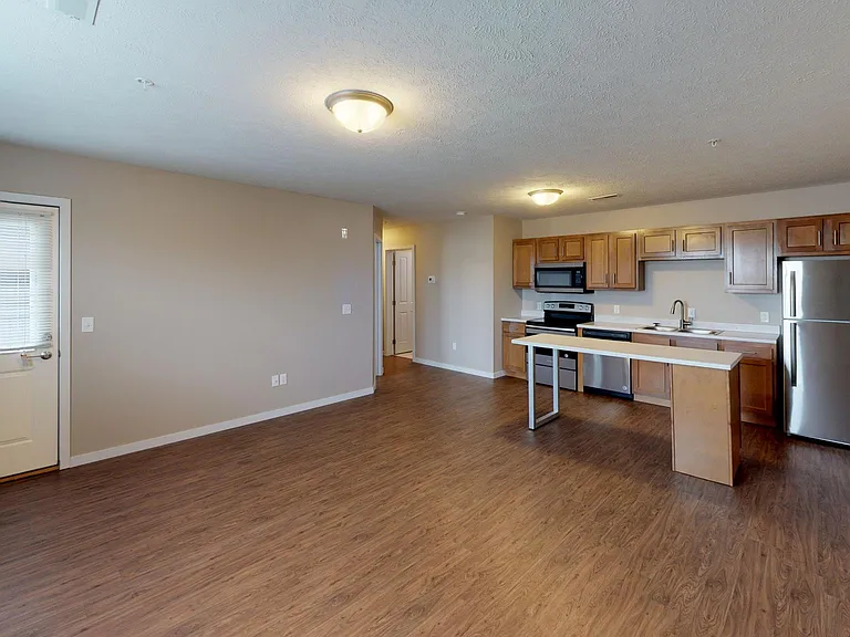 Prairie Heights Apartments — Photo 78