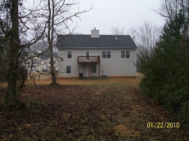 2nd image of 526 Lifford Ct
