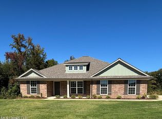 5862 Susan Moore Dr, Horn Lake, MS 38637