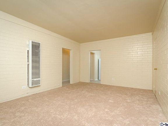 2nd image of 10330 Oro Vista Ave
