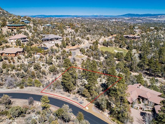 2nd image of 2248 Golf Club Ln