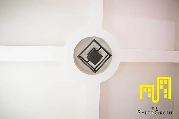 Rented by The Syper Group | media 24