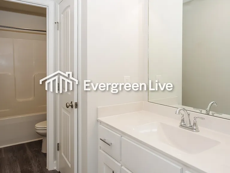 103 Waltrip Dr — Photo 10