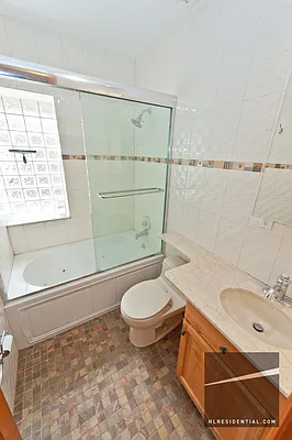 Rented by Highline Residential | media 15