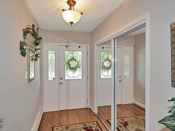 4th image of 2269 W 109th St