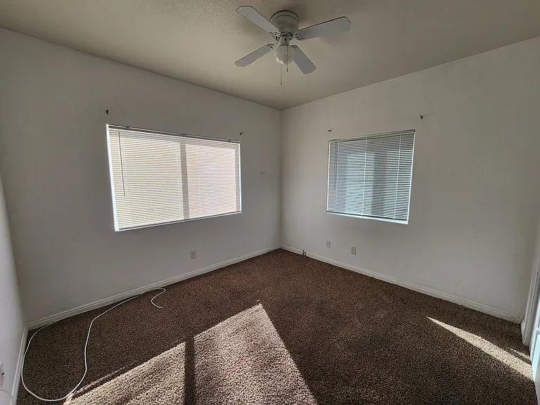 8536 Aspen Ave #B — Photo 9