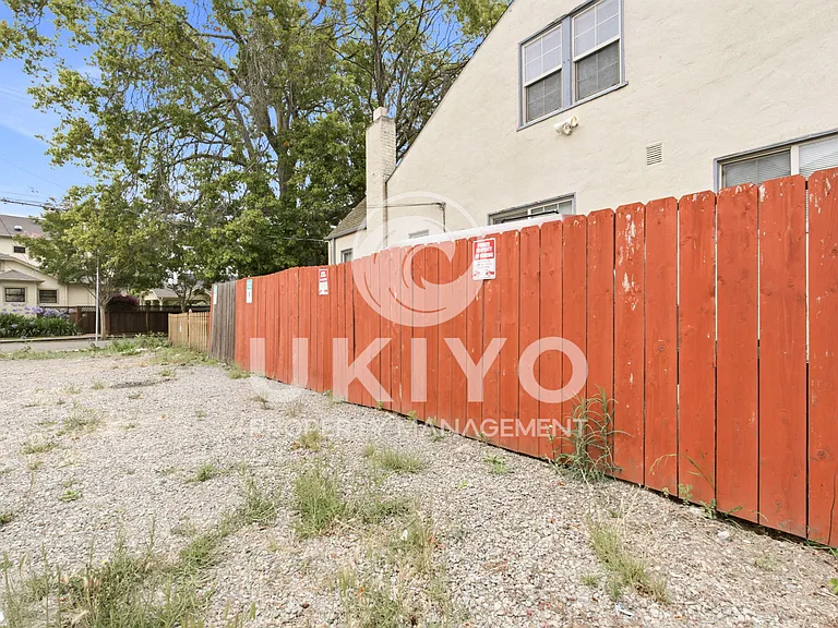 1941 Durant Ave #5 — Photo 27