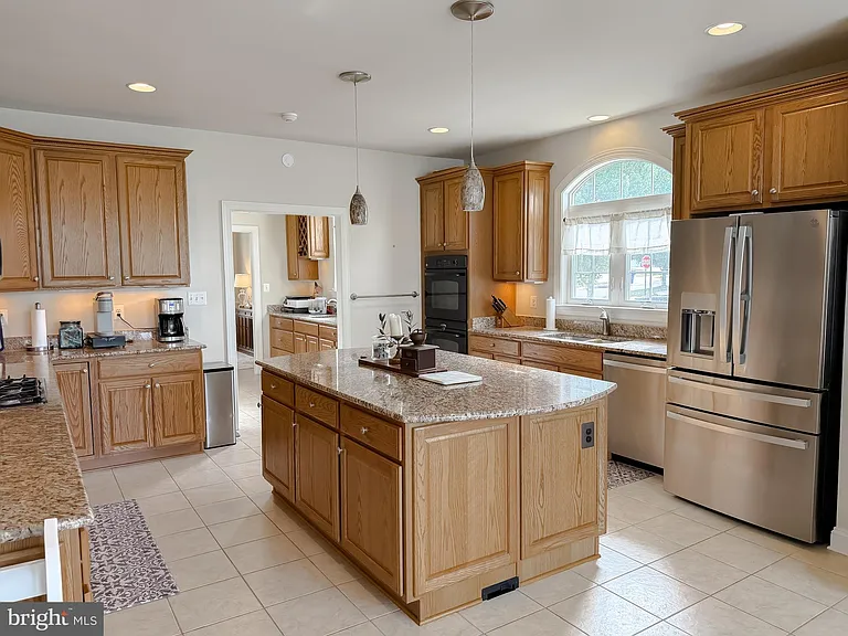 23687 Coventry Dr — Photo 13