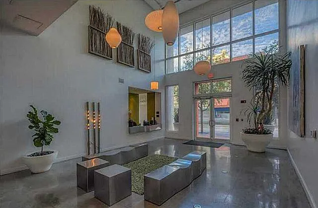 1 bed, 651 sqft, $2,450 — Photo 2