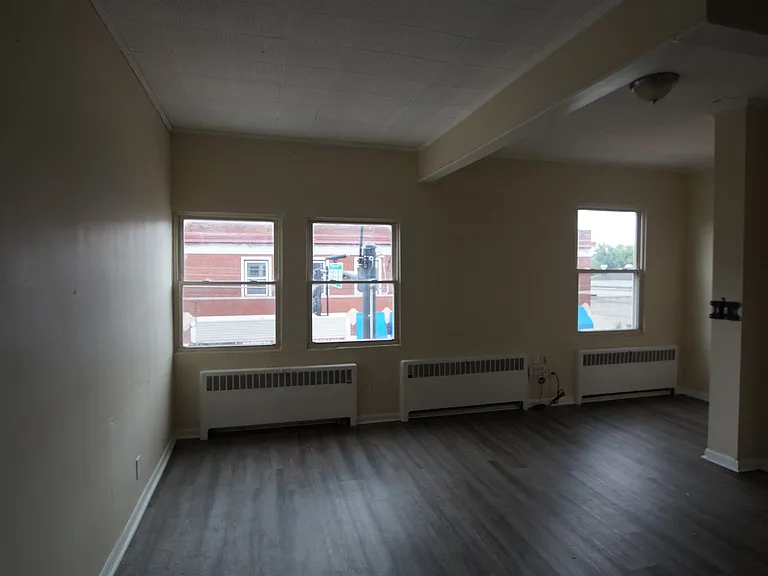 3345 Harrison Ave #3 — Photo 7