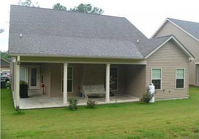 2nd image of 984 Dodie Dr