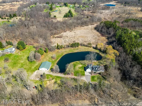 3420 Merwin Rd, Lapeer, MI 48446