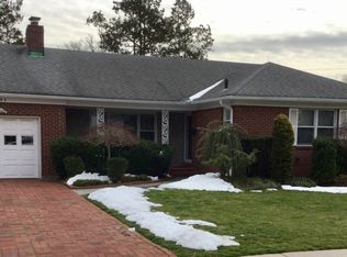 389 Madison Ave, West Hempstead, NY 11552