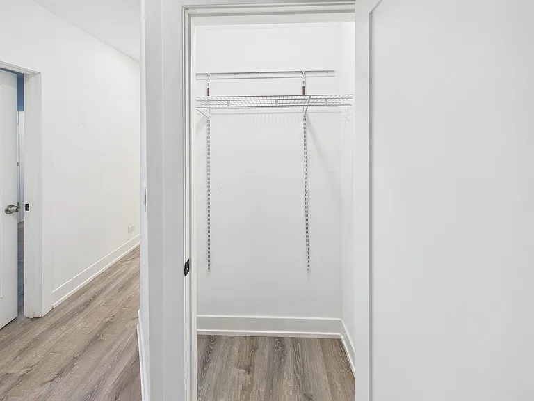 2725 N Drake Ave #1 — Photo 25
