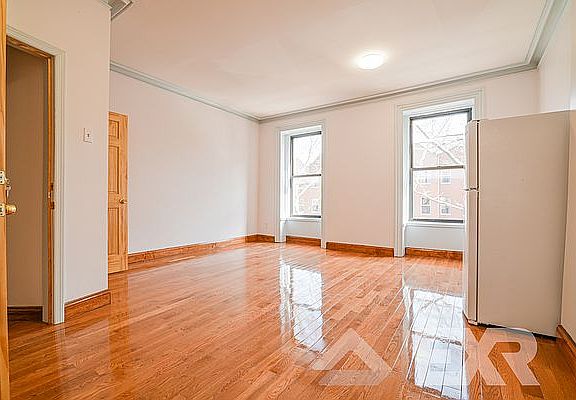 2nd image of 372 Grand Ave #3