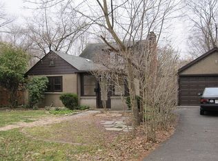 13 Holloway Pl, Morris Plains, NJ 07950