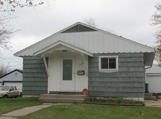 1120 Josephine St, Waukesha, WI 53186