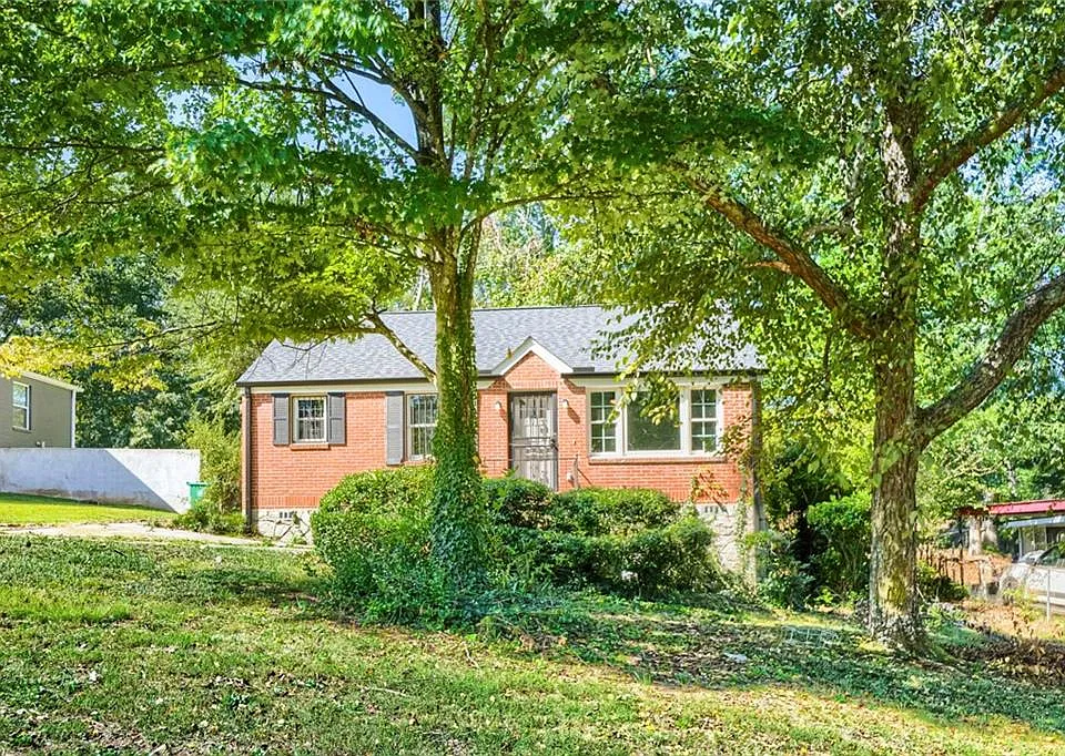 1867 Glendale Dr