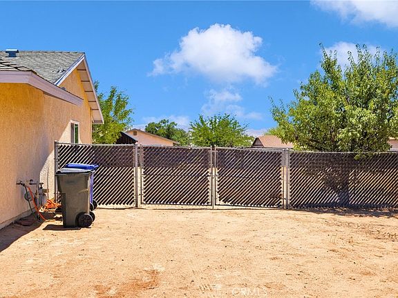 2nd image of 22779 El Centro Rd