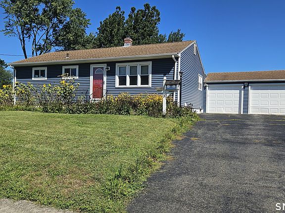 4th image of 32 Riverdale Road