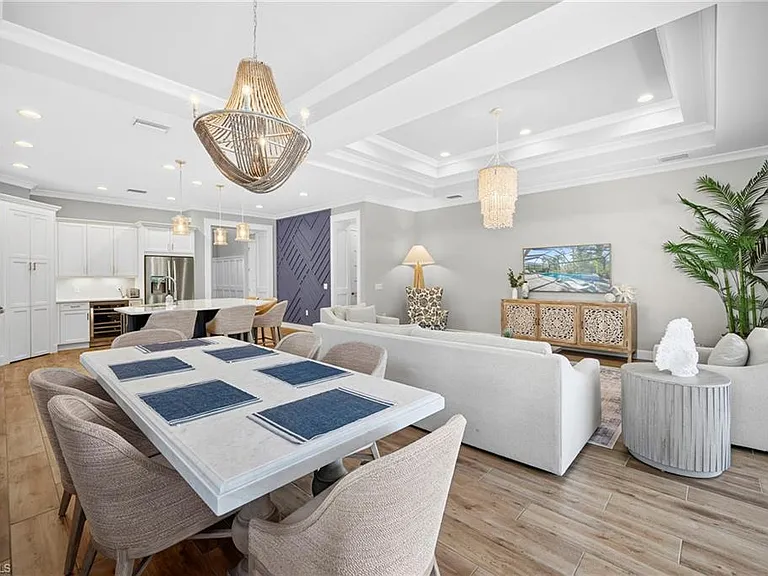 6343 Antigua Way — Photo 10