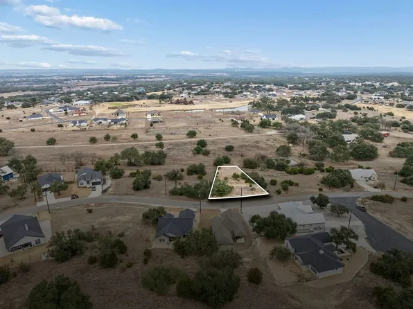 132 W Pat Dolan, Blanco, TX 78606