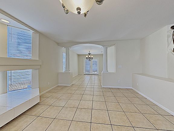 5th image of 1821 Glory Lily Ct