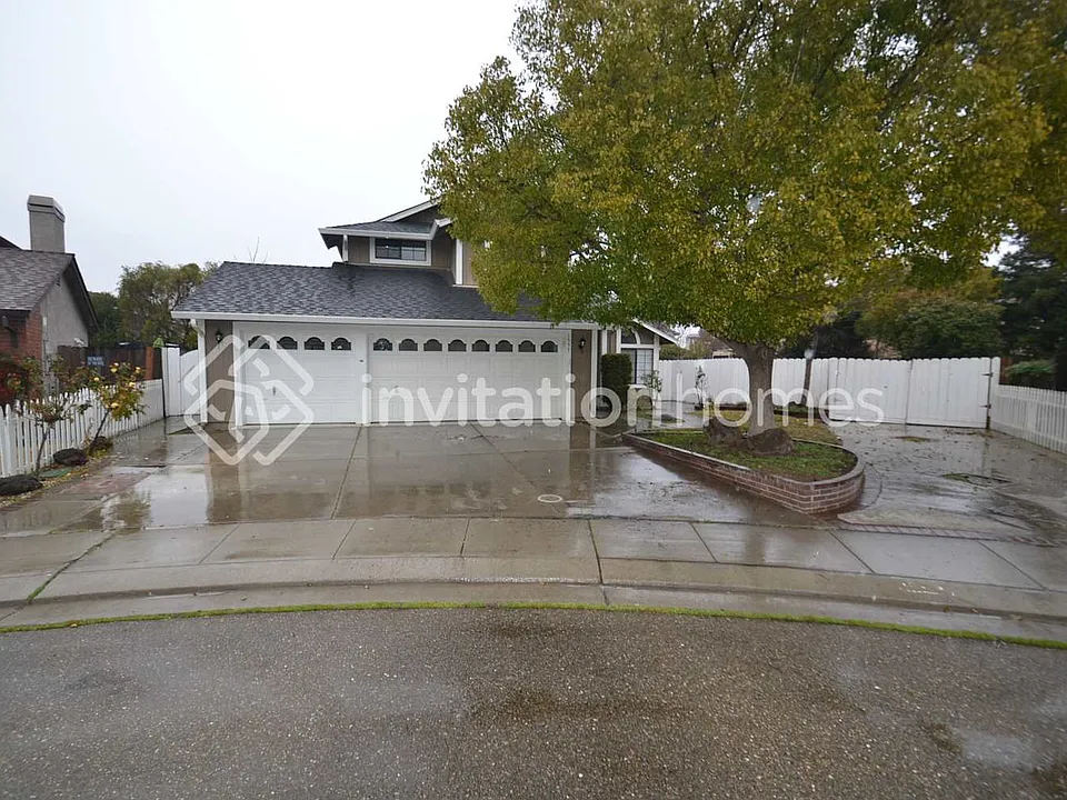 1553 Lenay Ct