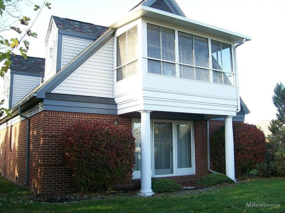 1st image of 300 Heritage Way