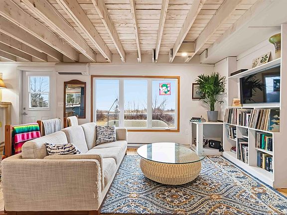 3rd image of 274 Masons Beach Rd