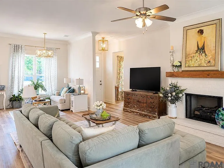 17905 Delaney Dr — Photo 3