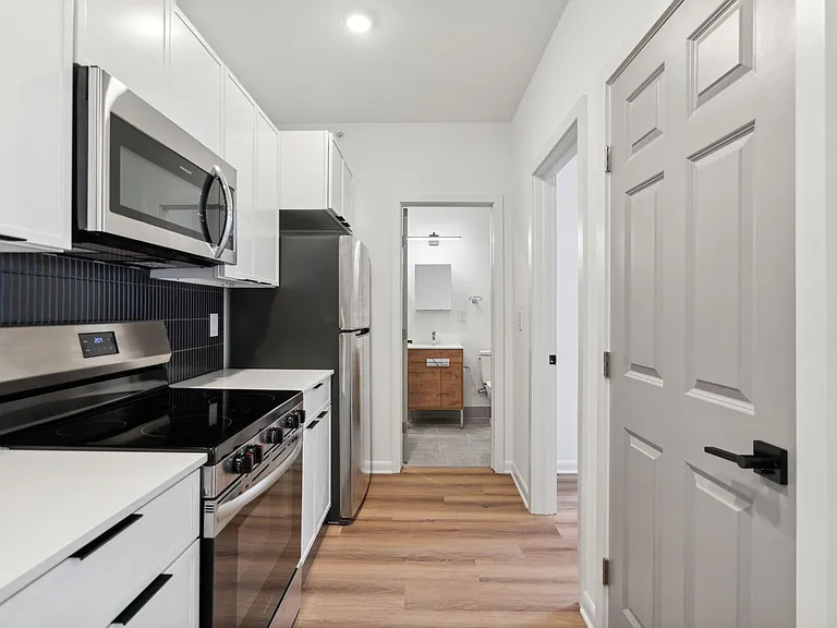 Brand New Fishtown Apartments — Photo 28