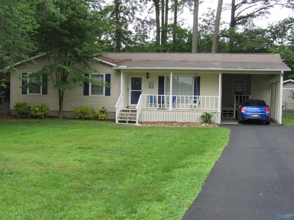 30 Prentice Cir NE, Arab, AL 35016