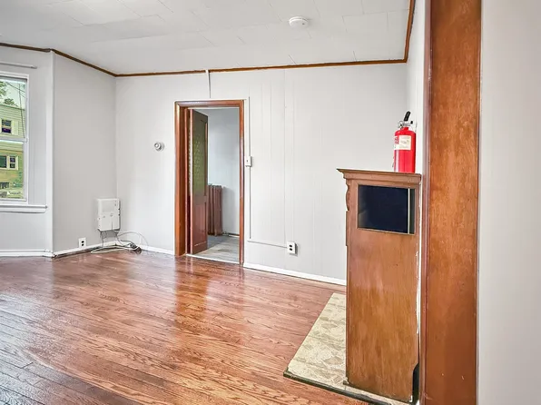 134 Boyd Avenue image 22 of 25