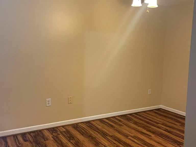 103 Dodd Blvd SE #103 — Photo 8