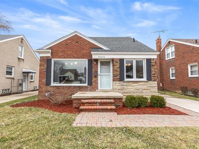 22413 Gaukler St, Saint Clair Shores, MI, 48080
