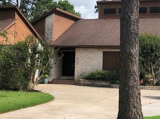 700 Bayou Crest Cir, Dickinson, TX 77539