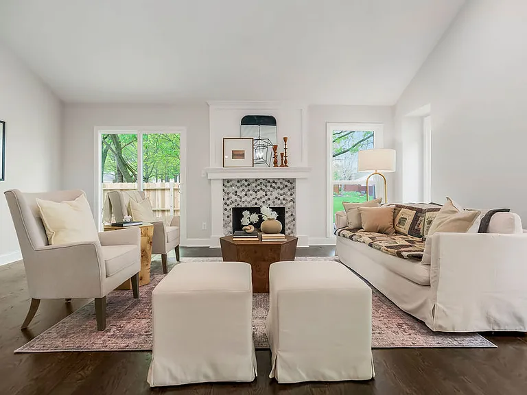 12800 Cambridge Rd — Photo 3