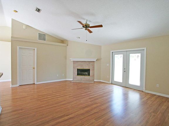 3rd image of 2780 Sapid Ct