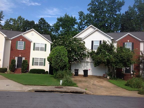 3rd image of 227 Harrowood Ln
