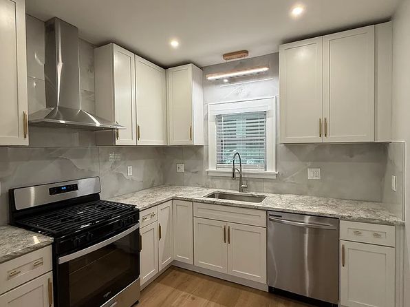 2688 E 128th St Fl 2nd