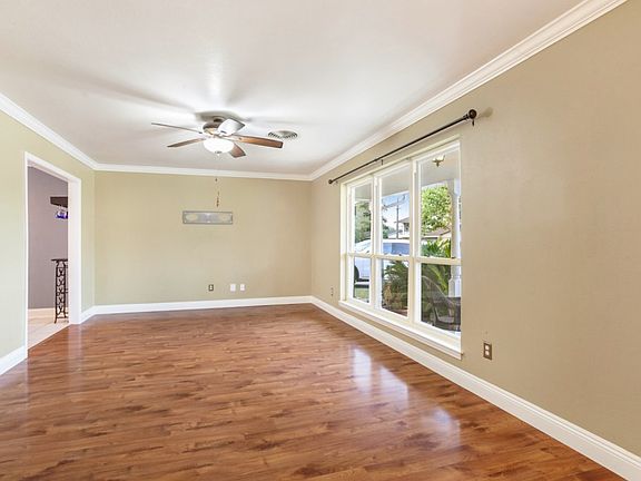 3rd image of 116 Dijon Dr