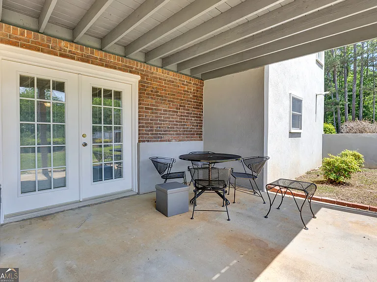 3442 Skyland Dr — Photo 4