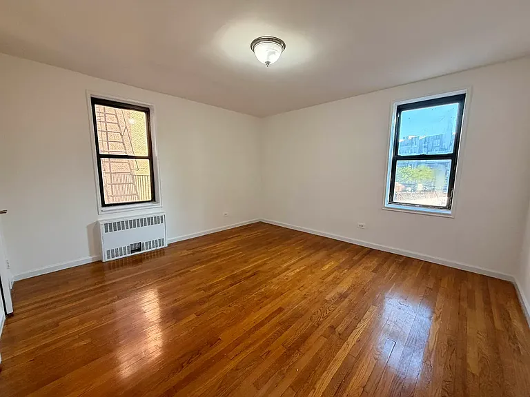 85-2 139th St #2M — Photo 5