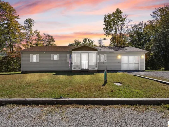 271 Dogwood Ln, Burkesville, KY 42717