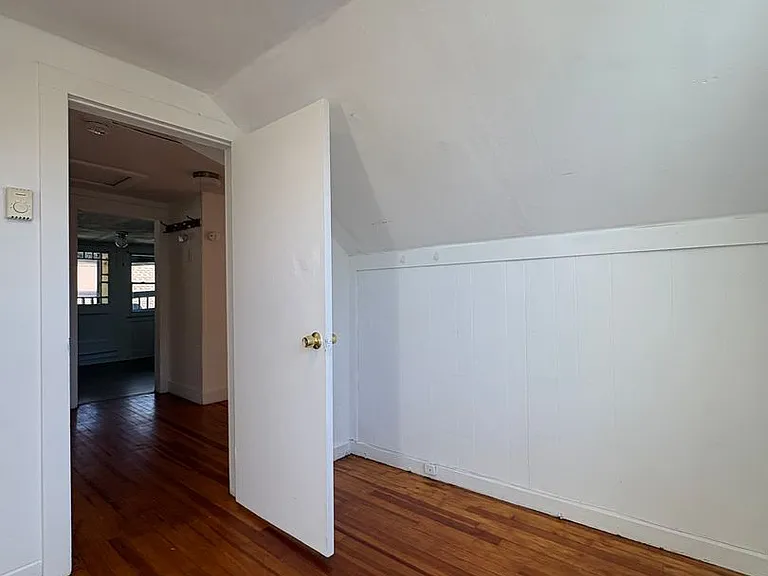 51 Griswold St — Photo 8