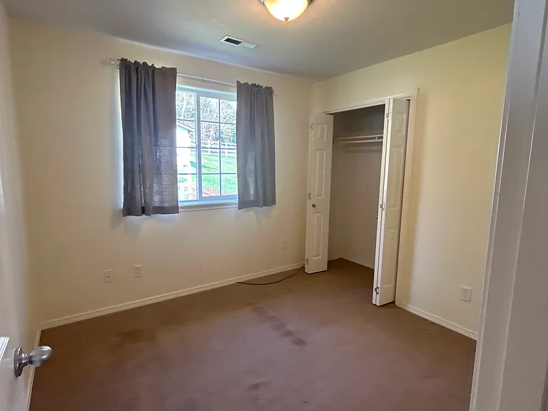 147 Broken Mountain Dr — Photo 15