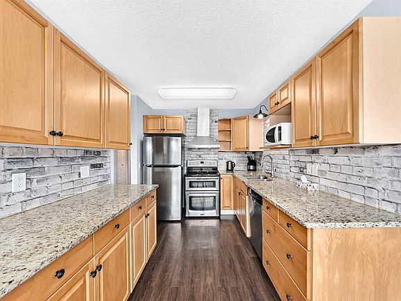 2nd image of 500 W Allen St SE #515