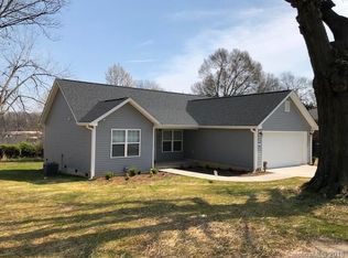 4006 Tennessee Ave, Charlotte, NC 28216